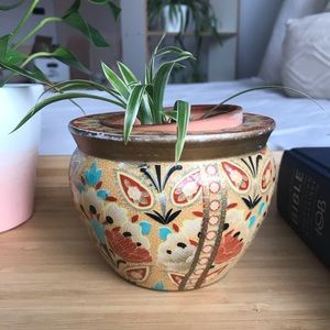 Oriental plant pot